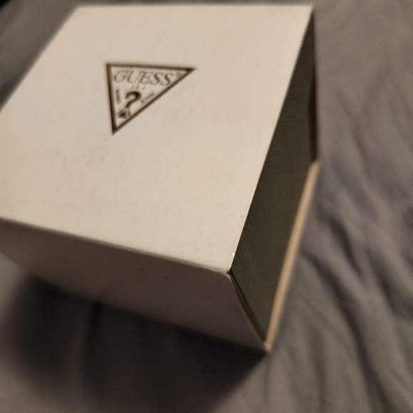 Brand New Guess Men's Watch - Picture 7 of 9